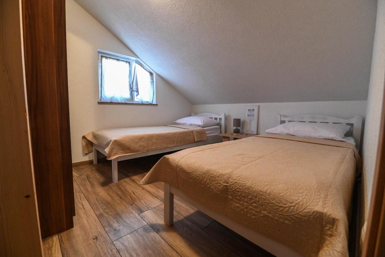 Holiday Home Donji Lepuri Lisicici 외부 사진