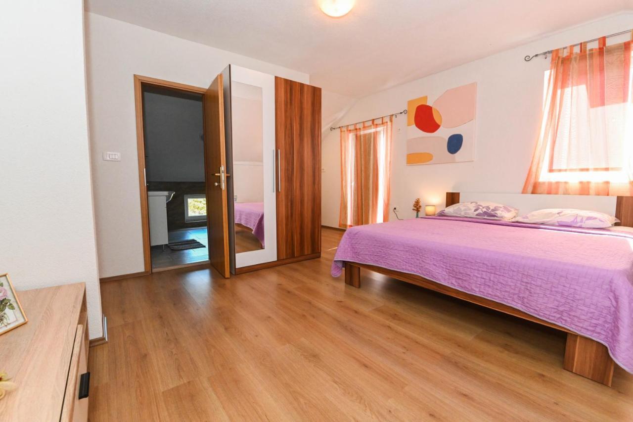 Holiday Home Donji Lepuri Lisicici 외부 사진