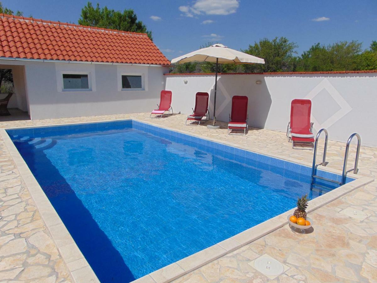 Holiday Home Donji Lepuri Lisicici 외부 사진