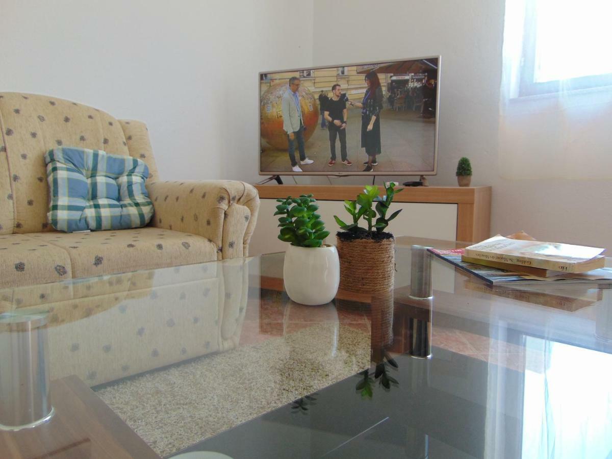 Holiday Home Donji Lepuri Lisicici 외부 사진